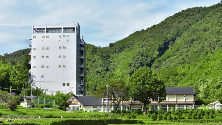 Asahi Shuzo Brewery Company(Dassai)